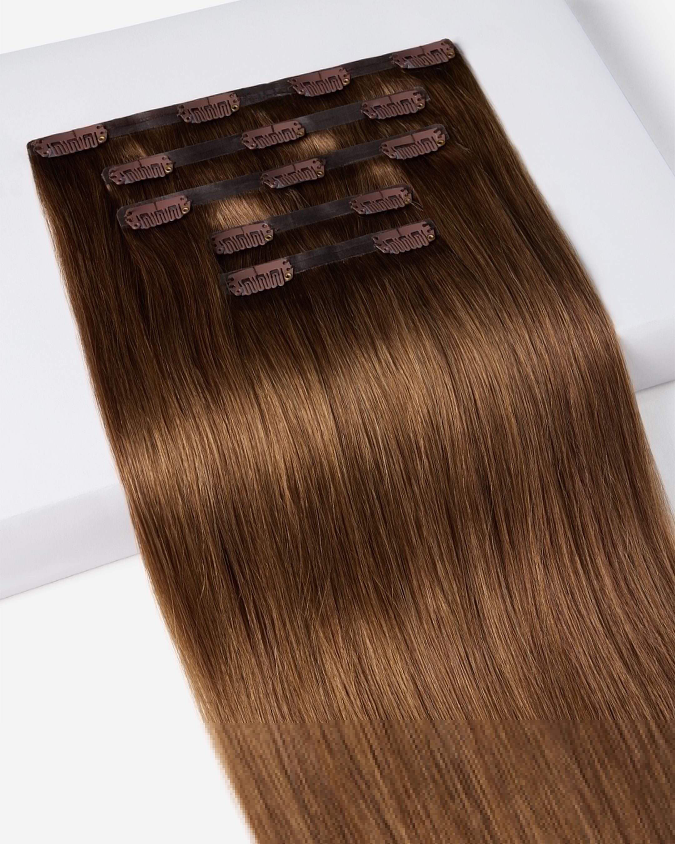 MEDIUM AUBURN -Seamless Clip ins
